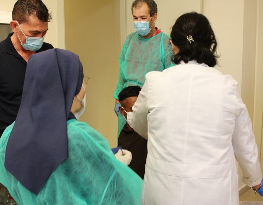 Vaccinati migranti e senza fissa dimora