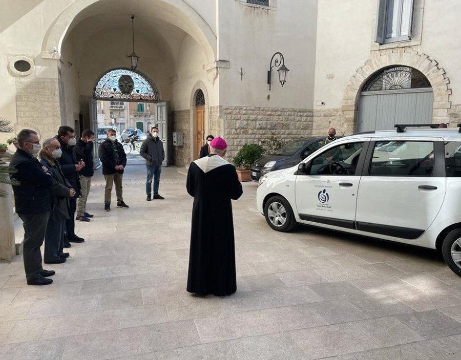 Un nuovo automezzo a disposizione della nostra casa di Accoglienza